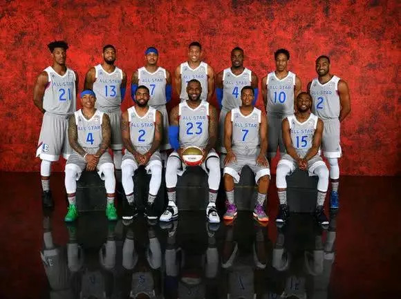 也是雷霆不 也是雷霆不