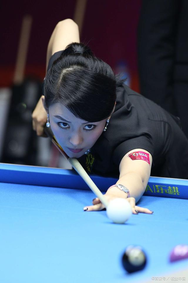 首满经济回 首满经济回