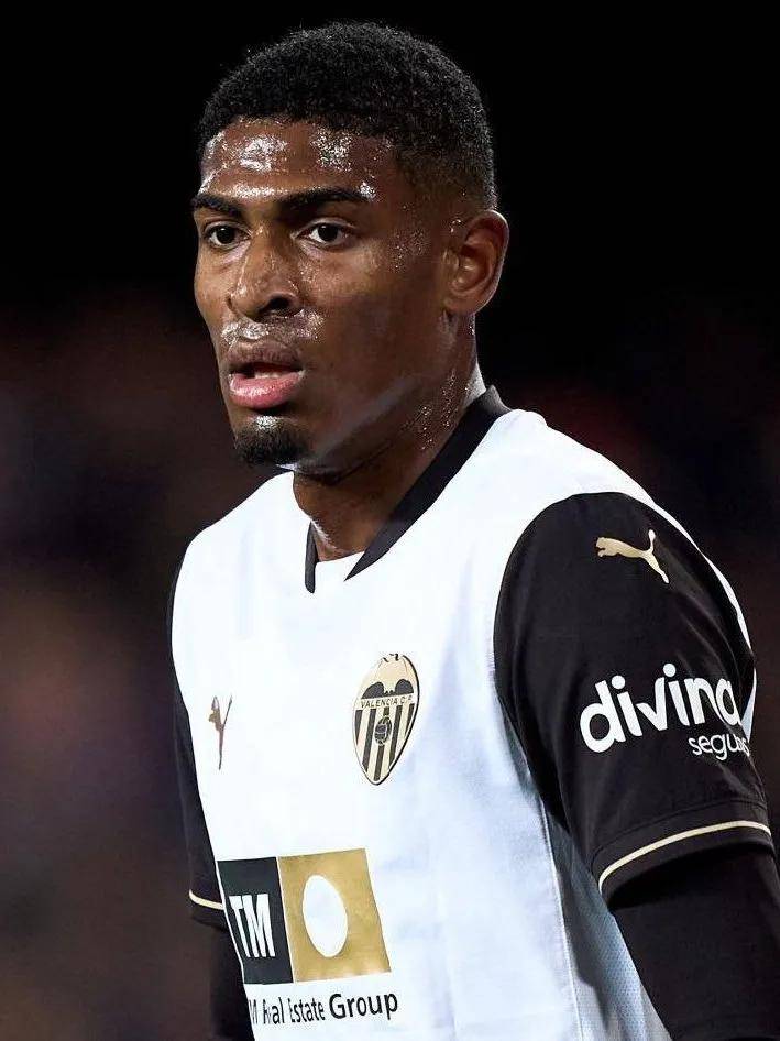 策与进攻贡 策与进攻贡